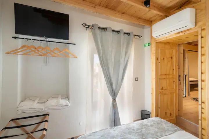 Kyrangelo Traditional House With Outdoor Jacuzzi Koskinou (Rhodes) Exterior foto
