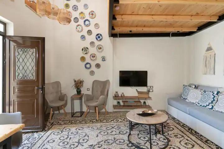 Kyrangelo Traditional House With Outdoor Jacuzzi Koskinou (Rhodes) Exterior foto